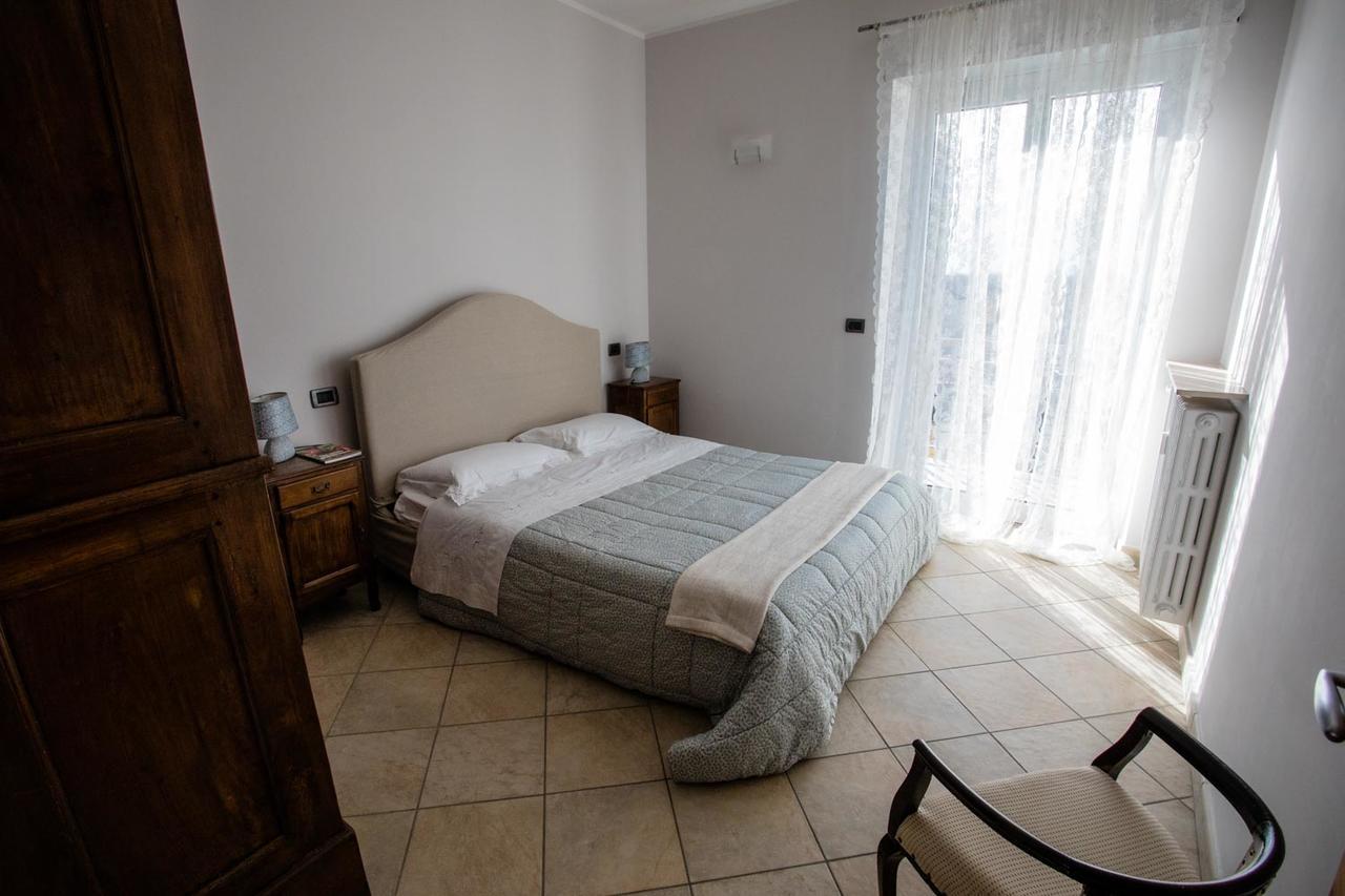 דירות Terrazza Di פינרולו מראה חיצוני תמונה