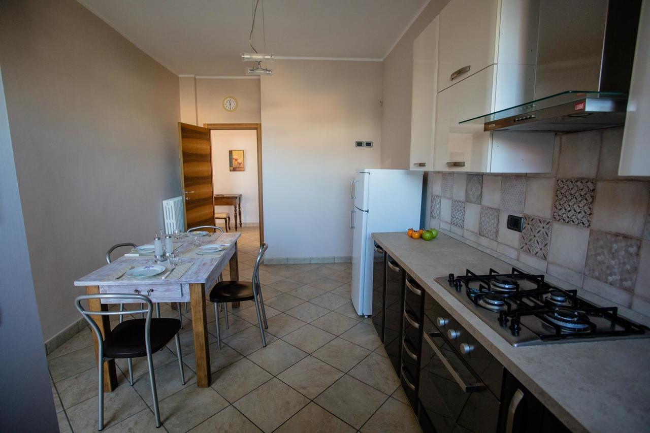 דירות Terrazza Di פינרולו מראה חיצוני תמונה